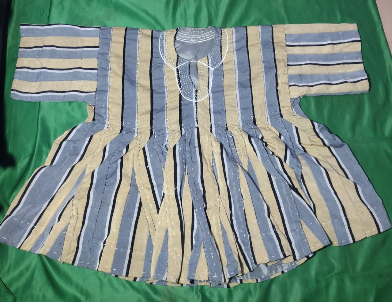 Smock (Batakari)