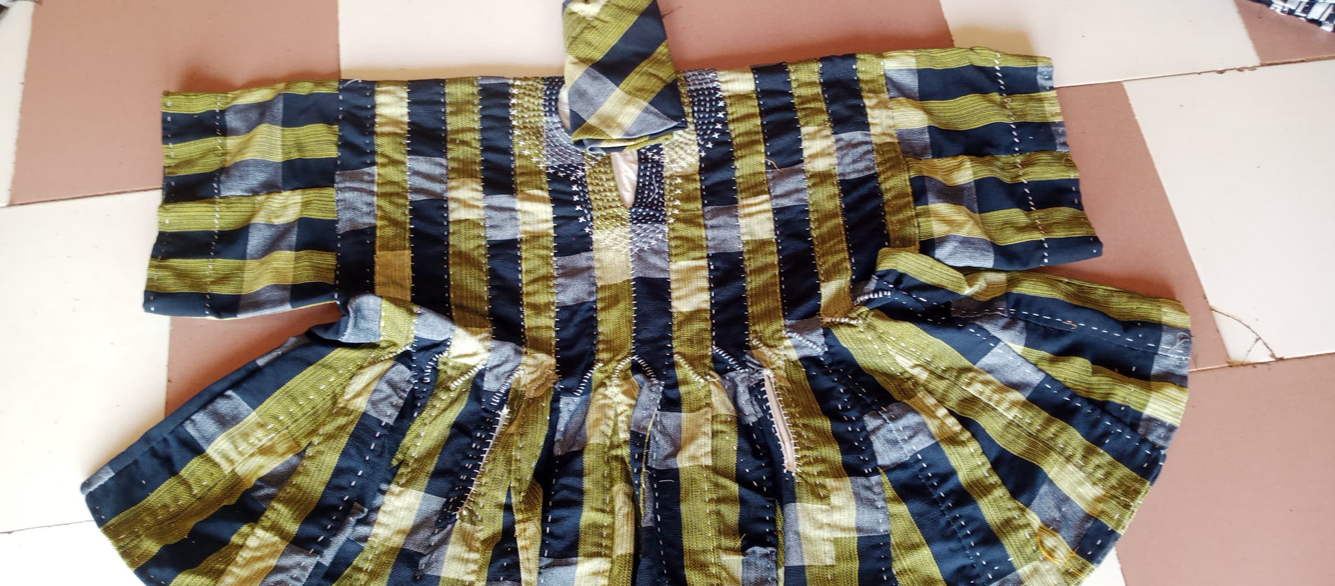 Smock (Batakari)